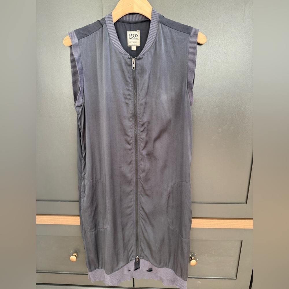 Go> by GoSilk Charcoal Grey Full Zip Dress • S • 100% Silk